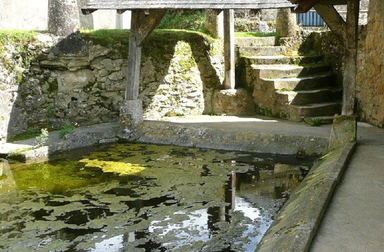 19 Lavoir de Jautrou photo PMD avril 2012