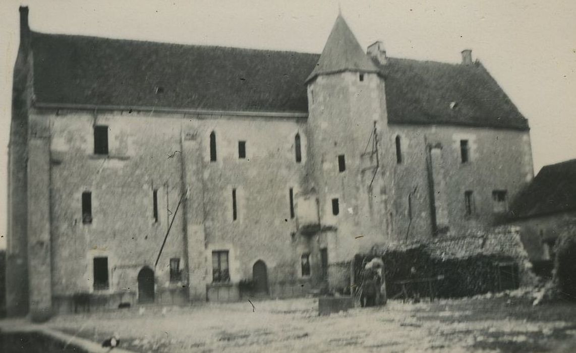 15 Bergeresse en 1946 photo Ranjard