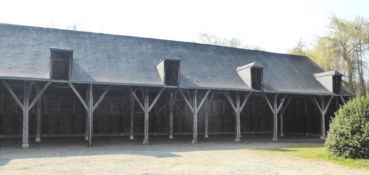 30 Moulin de Vauchevier ancienne halle photo PmD mars 2022