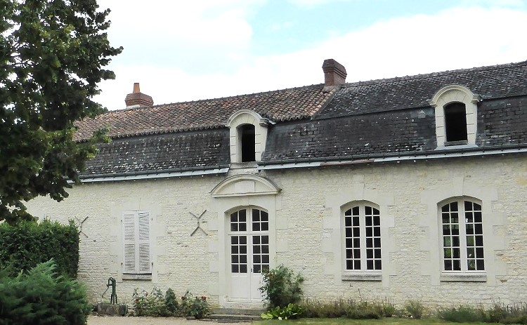 09 Ancien presbytère photo PmD juillet 2016