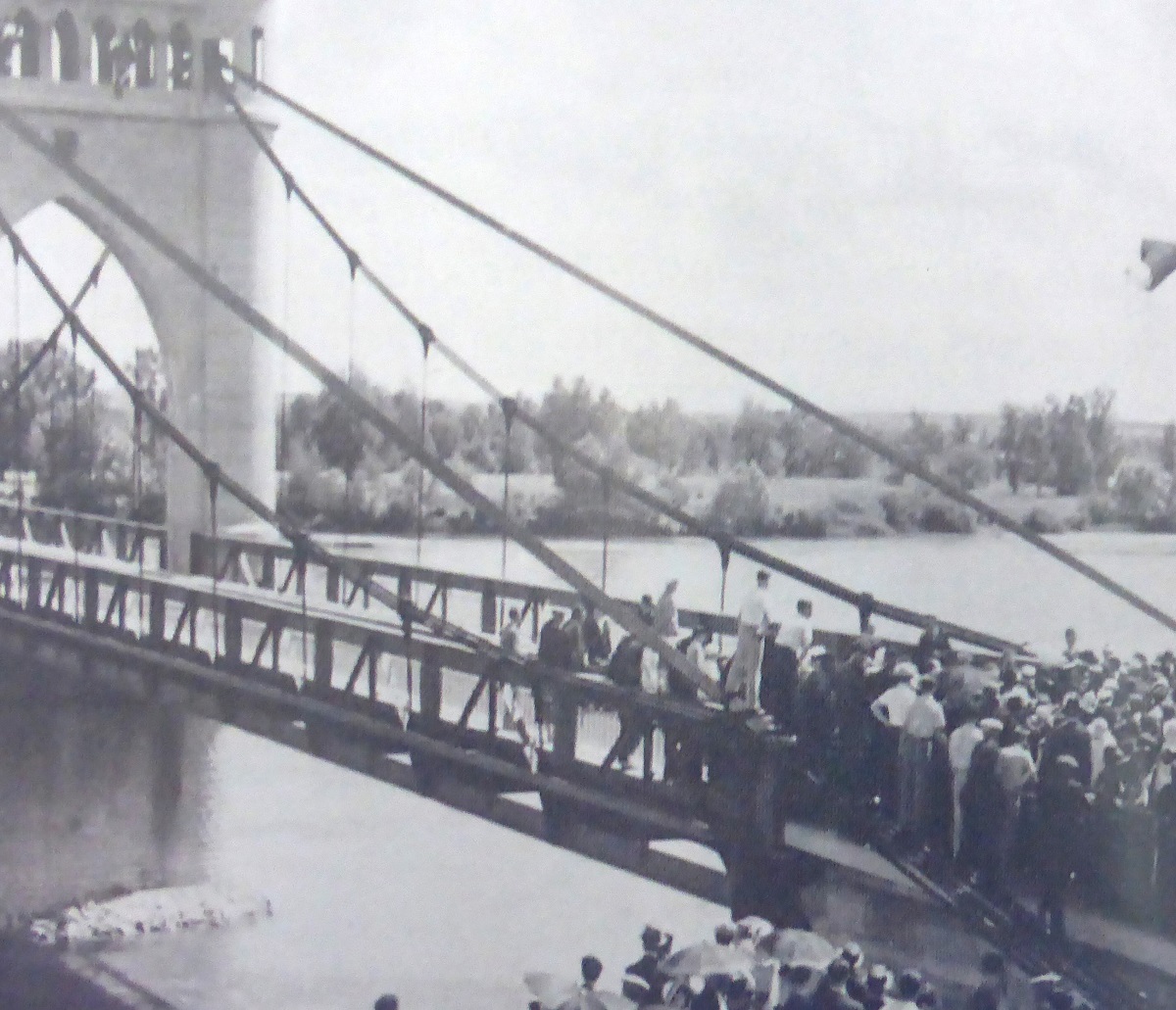 08 Inauguration du 4ème pont en 1937 col privée