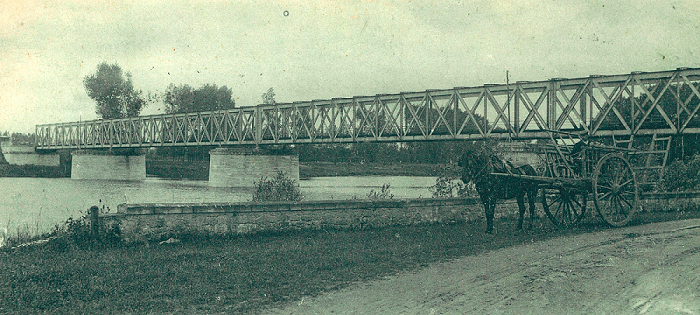 06 Pont ferroviaire de Chinon cp