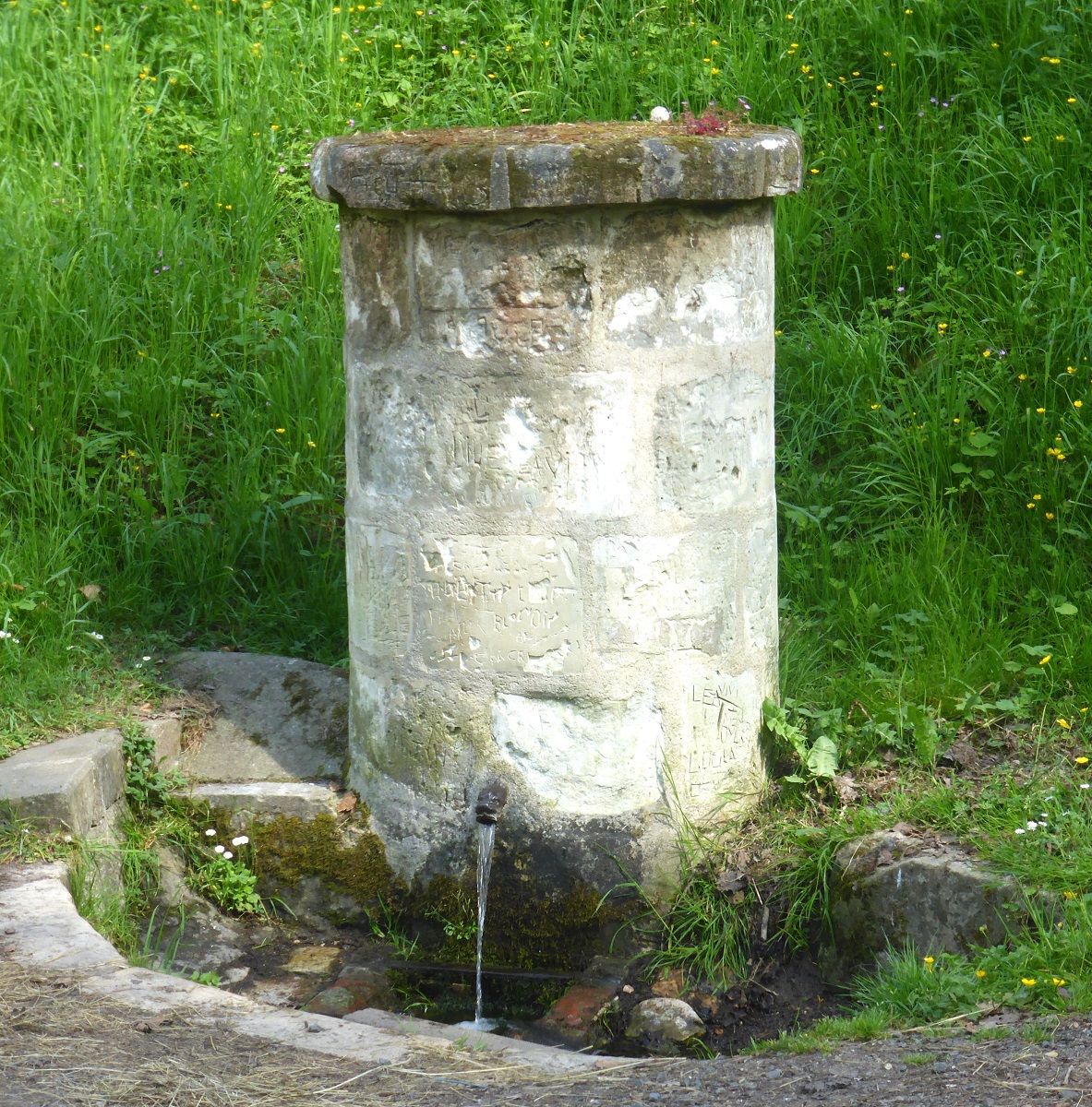 21 Fontaine du Pissot photo PmD mai 2022
