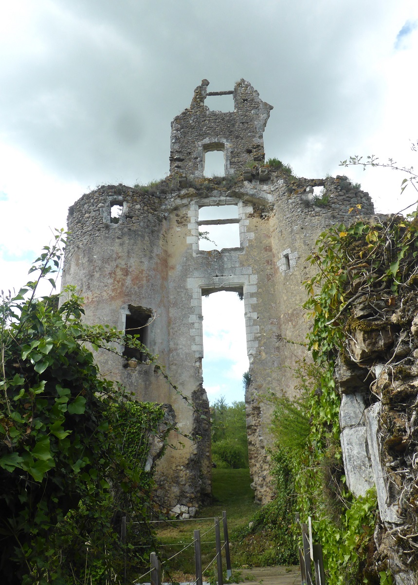 25 Château de Vaujours photo PmD mai 2022