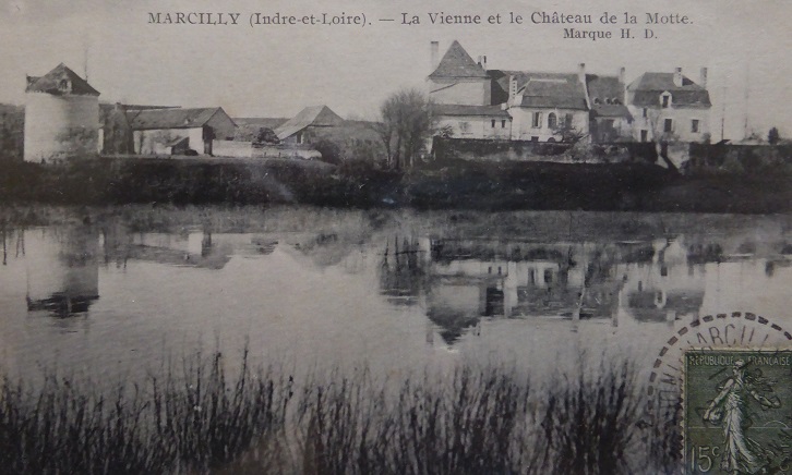 01 Le château de la Motte cp collection Philippe Gautron