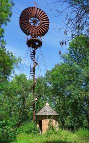 21 Éolienne du château.jpg source site du château
