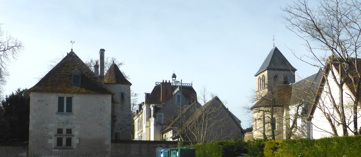 13 Église et château photo PmD mars 2025 c