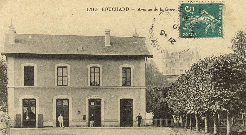 20 LÎle Bouchard ancienne gare cp