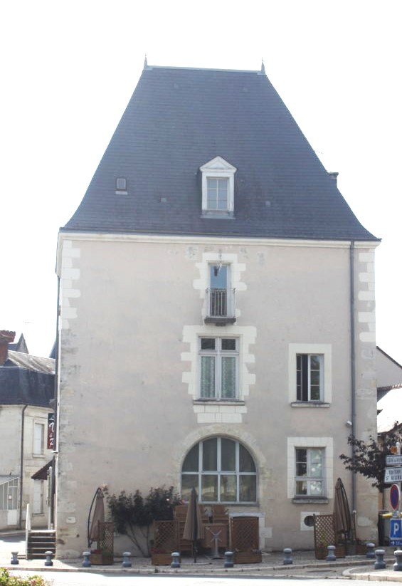 14 Pavillon de loctroi source site de la commune