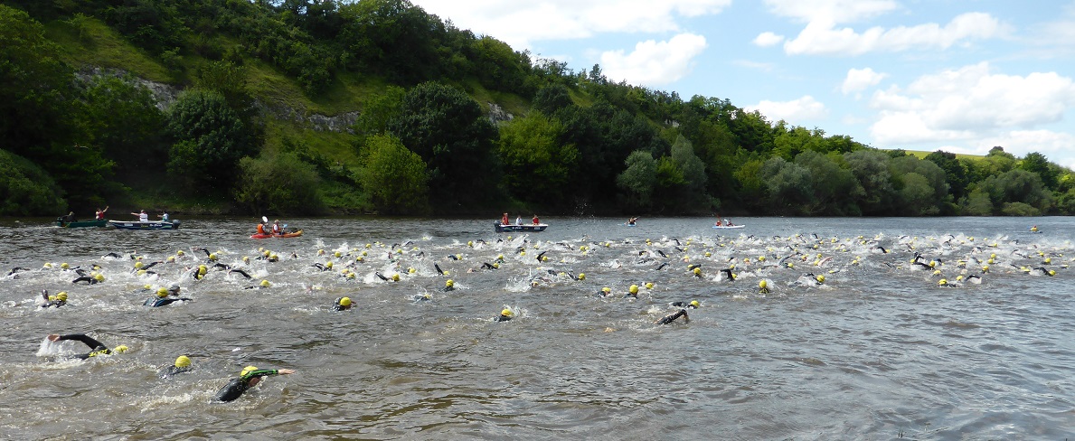 09 Triathètes dans la Vienne en 2016 photo PMD juin 2016