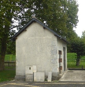 16bis Lun de ces bâtiments est peut être lancienne cabane du passeur photo PMD sept. 2024
