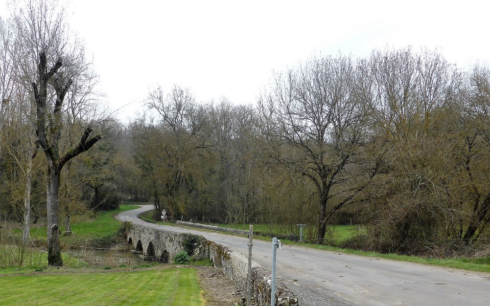 14 Esvres Passage de lÉchandon au moulin de Saulquet photo PMD mars 2018